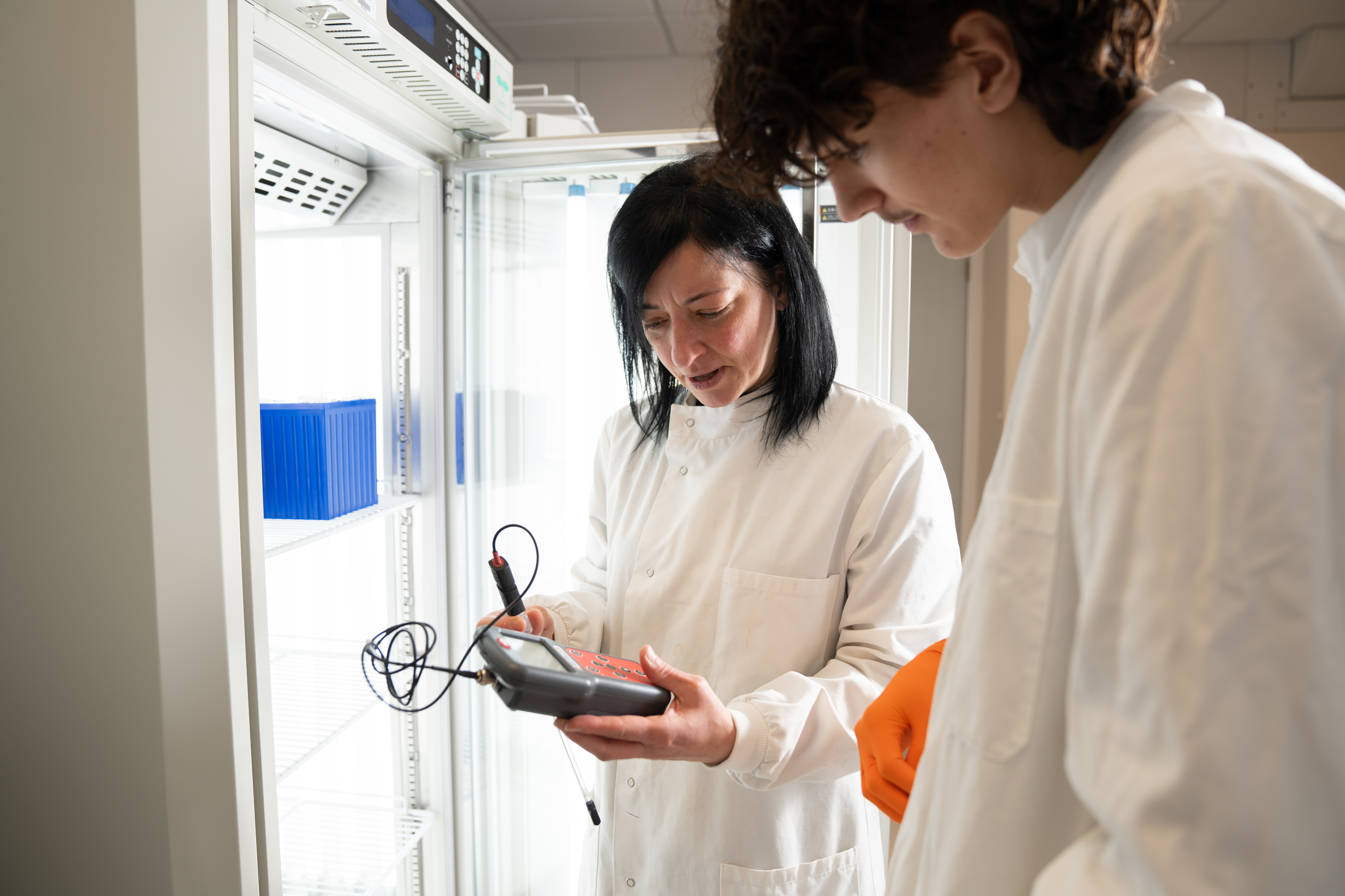 Postdoctoral researcher, Dr Maria C. Hernandez-Soriano, with T Level student Lewis